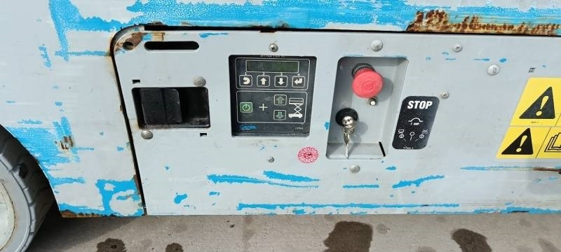 Nacelle ciseaux Genie GS4047 - 13,7m - electric: photos 11