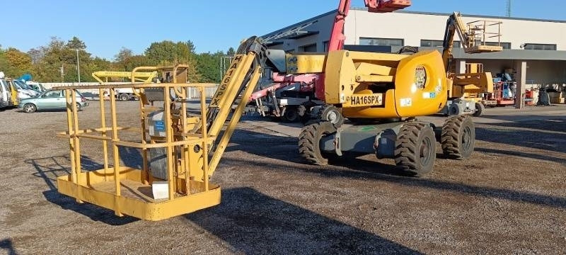 Haulotte HA16SPX - 16m, 4x4, diesel - Nacelle articulée: photos 2 Haulotte HA16SPX - 16m, 4x4, diesel - Nacelle articulée: photos 2