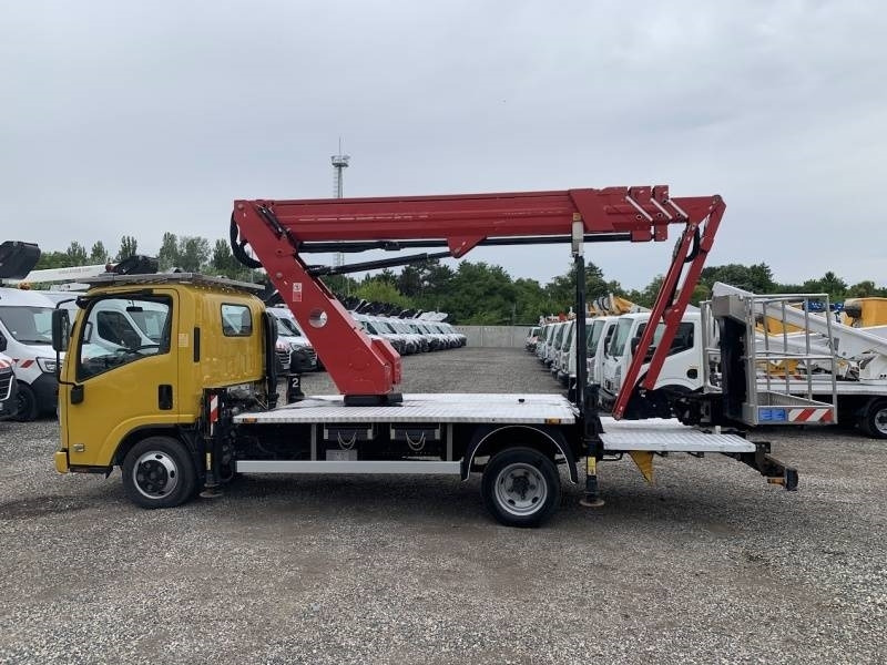 Isuzu M21 Oil&Steel Scorpion 2112J - 21m - 230 kg - Camion avec nacelle: photos 5 Isuzu M21 Oil&Steel Scorpion 2112J - 21m - 230 kg - Camion avec nacelle: photos 5