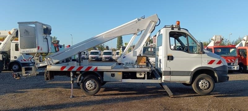 Iveco Daily Multitel 160 ALU DS - 16m - Camion avec nacelle: photos 4 Iveco Daily Multitel 160 ALU DS - 16m - Camion avec nacelle: photos 4