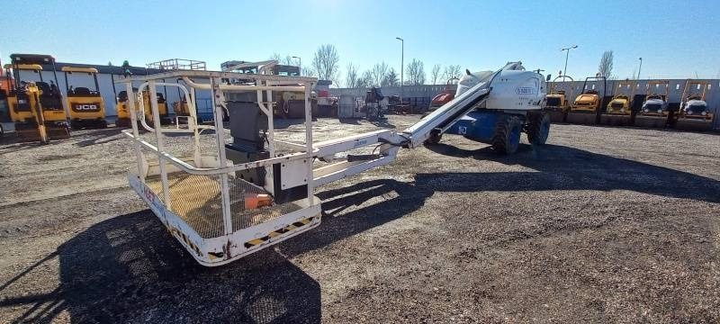 JLG 460SJ - 16,09 m, 230 kg, 4x4 - Nacelle articulée: photos 2 JLG 460SJ - 16,09 m, 230 kg, 4x4 - Nacelle articulée: photos 2