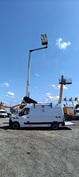 Camion avec nacelle Renault Master Klubb KL32 - 12,5 m, 120 kg: photos 9