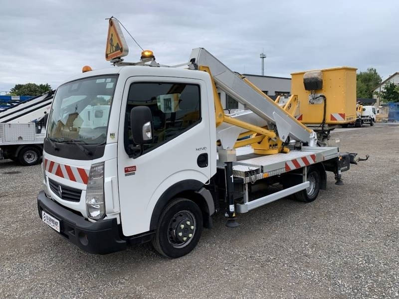Renault Maxity Multitel MX200 - 20 m - Camion avec nacelle: photos 2 Renault Maxity Multitel MX200 - 20 m - Camion avec nacelle: photos 2