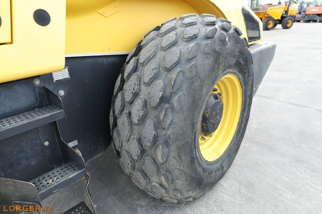 Compacteur à pieds de mouton/ Monocylindre Bomag BW 219 D H-4: photos 7
