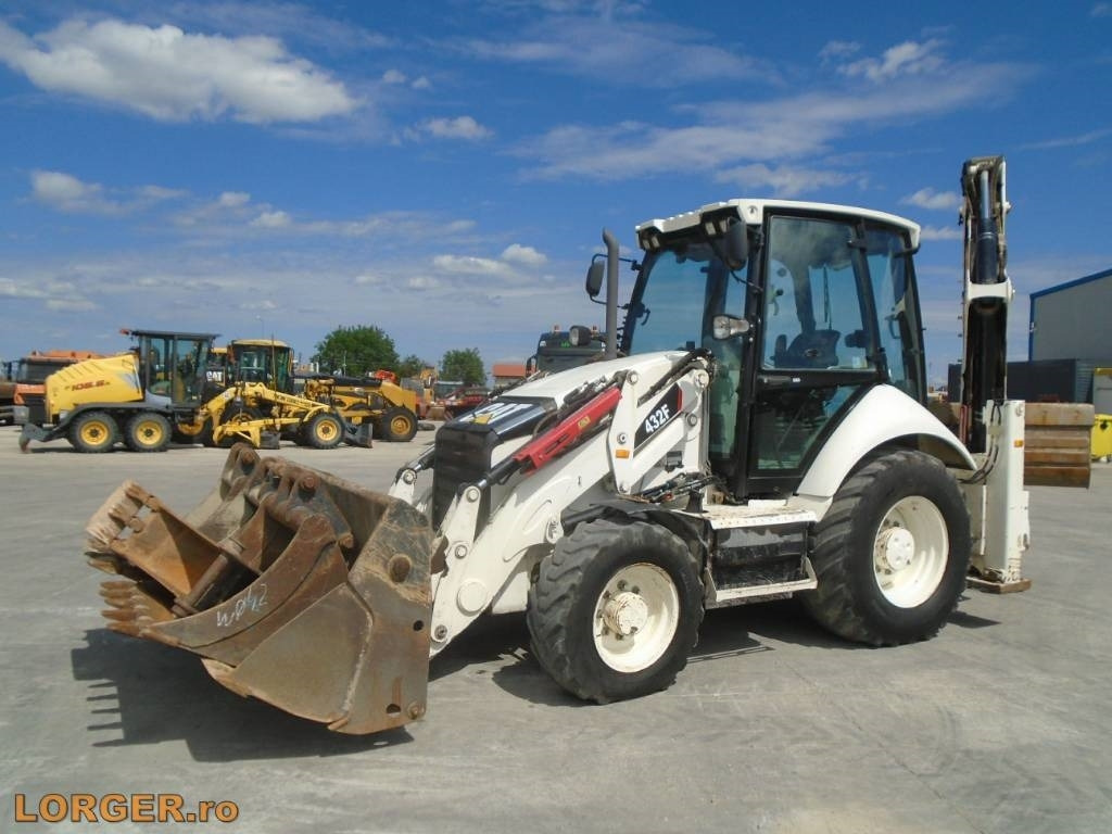 CAT 432 F  - Tractopelle: photos 1 CAT 432 F  - Tractopelle: photos 1