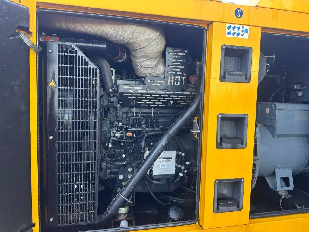 Sdmo R165 C3 - Groupe électrogène: photos 5 Sdmo R165 C3 - Groupe électrogène: photos 5