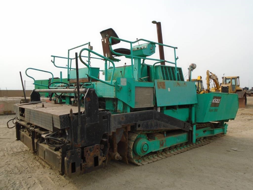 Vögele Super 2000  - Finisseur: photos 2 Vögele Super 2000  - Finisseur: photos 2