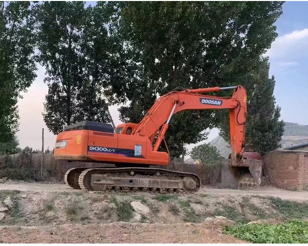2019 Doosan DH300-7 - Pelle sur chenille: photos 3 2019 Doosan DH300-7 - Pelle sur chenille: photos 3