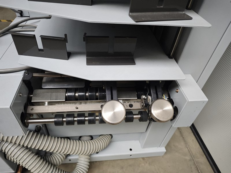 Horizon VAC-100 c | collator | 10 stations | 2008 | 33.2 mio - Machine d'impression: photos 5 Horizon VAC-100 c | collator | 10 stations | 2008 | 33.2 mio - Machine d'impression: photos 5