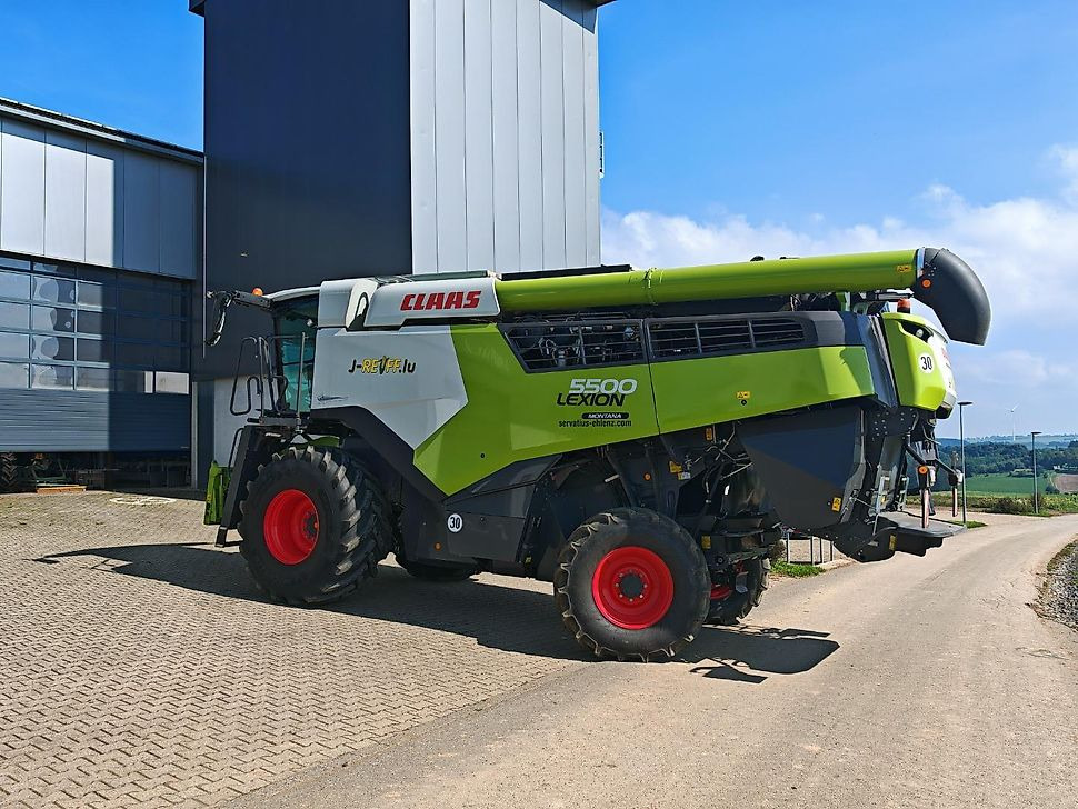 J.Reiff Sarl
Herr Stefan Neukirch - 77 Z.I in den - Moissonneuse-batteuse: photos 5 J.Reiff Sarl
Herr Stefan Neukirch - 77 Z.I in den - Moissonneuse-batteuse: photos 5