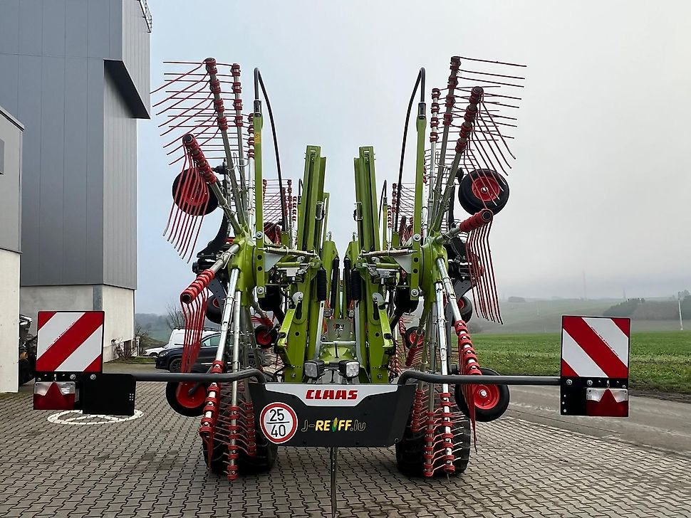 J.Reiff Sarl
Herr Stefan Neukirch - 77 Z.I in den - Faneuse: photos 4 J.Reiff Sarl
Herr Stefan Neukirch - 77 Z.I in den - Faneuse: photos 4