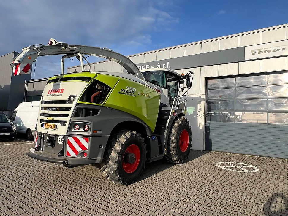 J.Reiff Sarl
Herr Stefan Neukirch - 77 Z.I in den - Ensileuse: photos 4 J.Reiff Sarl
Herr Stefan Neukirch - 77 Z.I in den - Ensileuse: photos 4