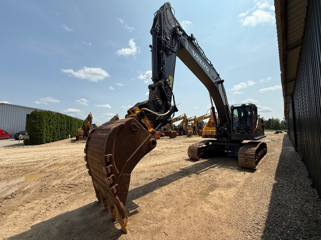 Volvo EC 300 EL - Pelle sur chenille: photos 2 Volvo EC 300 EL - Pelle sur chenille: photos 2