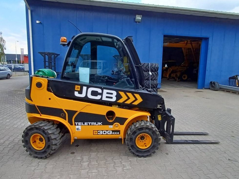 JCB 30-20G - Chariot élévateur à gaz: photos 3 JCB 30-20G - Chariot élévateur à gaz: photos 3