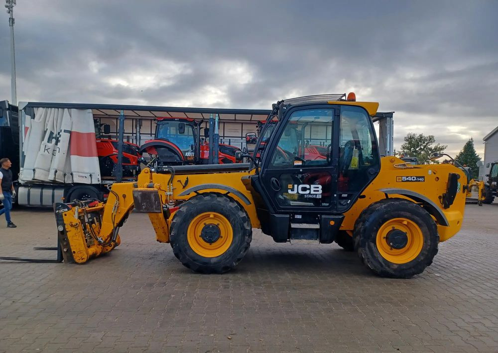 JCB 540-140 - Chariot télescopique: photos 3 JCB 540-140 - Chariot télescopique: photos 3