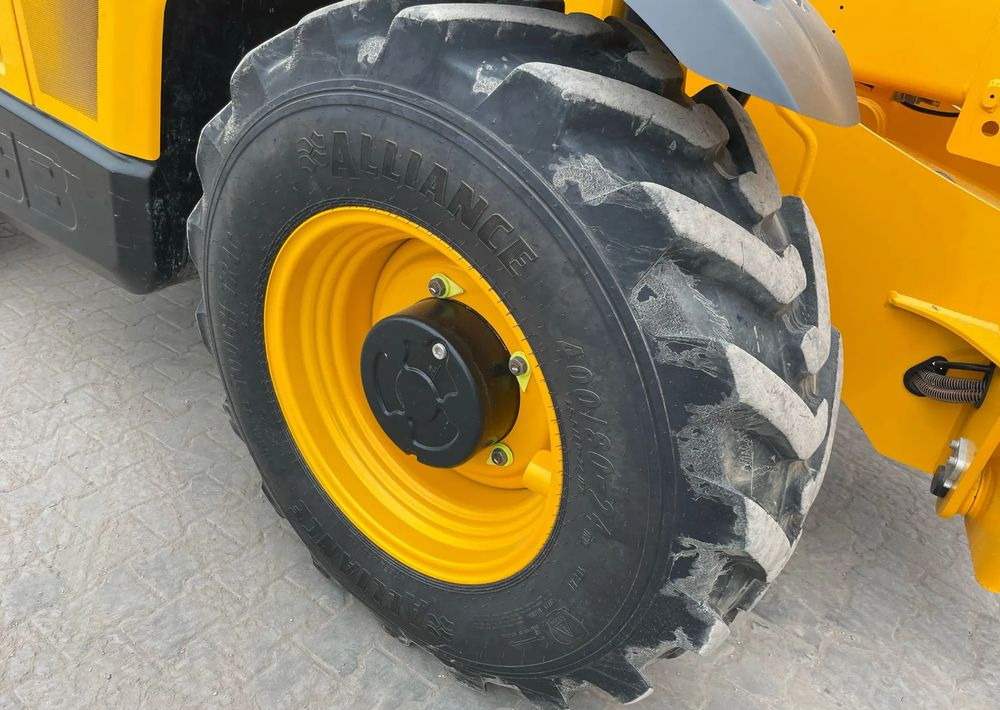 JCB 540-180 - Chariot télescopique: photos 2 JCB 540-180 - Chariot télescopique: photos 2