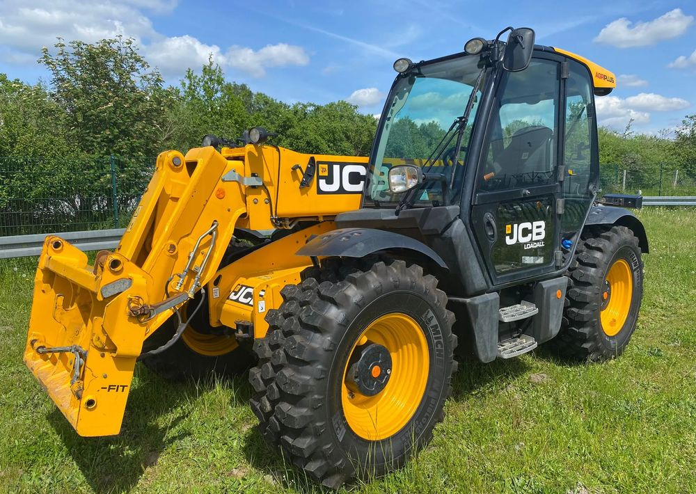 JCB 541-70 Agri Plus - Chariot télescopique: photos 3 JCB 541-70 Agri Plus - Chariot télescopique: photos 3
