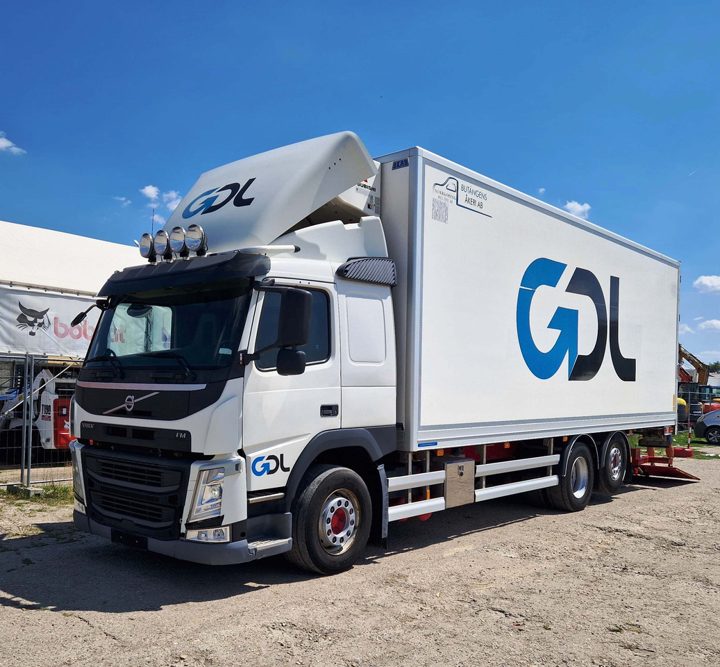 VOLVO FM - Camion frigorifique: photos 1 VOLVO FM - Camion frigorifique: photos 1
