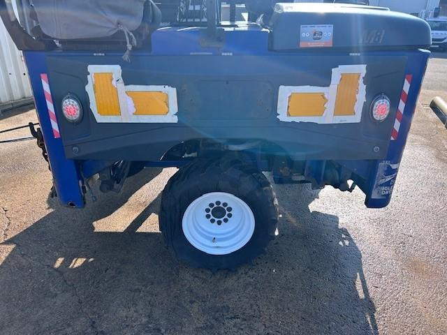 MOFFET M8-25.4 3X3X3 M8-25.4 MULTIDIRECTIONNEL - Chariot embarqué: photos 2 MOFFET M8-25.4 3X3X3 M8-25.4 MULTIDIRECTIONNEL - Chariot embarqué: photos 2