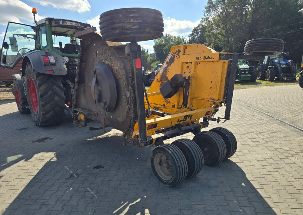 Inny Mac Connell 460. - Faucheuse: photos 2 Inny Mac Connell 460. - Faucheuse: photos 2