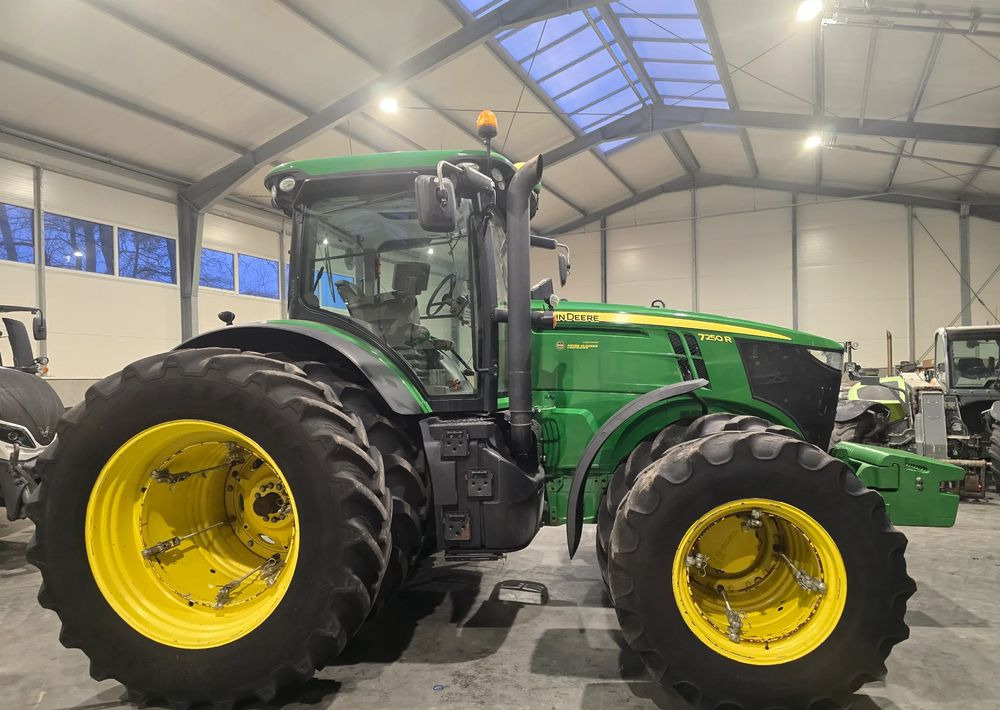 John Deere 7250R - Tracteur agricole: photos 5 John Deere 7250R - Tracteur agricole: photos 5