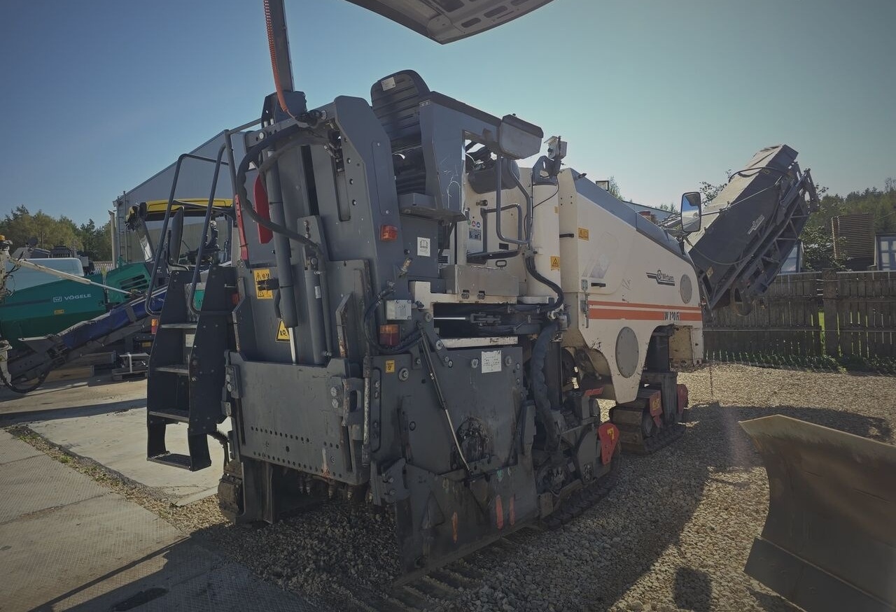 Wirtgen W120 Fi - Fraiseuse à froid: photos 3 Wirtgen W120 Fi - Fraiseuse à froid: photos 3