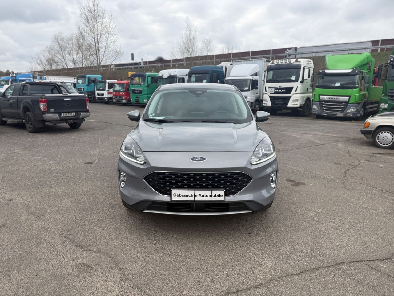 Ford Kuga Trend - Berline: photos 1 Ford Kuga Trend - Berline: photos 1