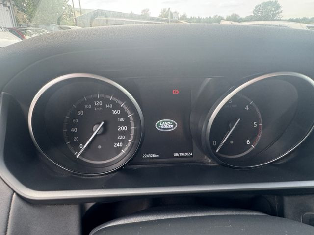 SUV Land Rover Discovery 5 SE TD6: photos 10