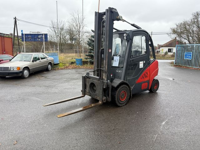 Linde H 30D-01 mit Drehgerät - Chariot élévateur diesel: photos 2 Linde H 30D-01 mit Drehgerät - Chariot élévateur diesel: photos 2