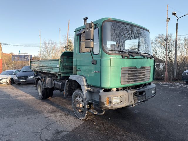 MAN 14.244 Kipper 4x4 - Camion benne: photos 2 MAN 14.244 Kipper 4x4 - Camion benne: photos 2