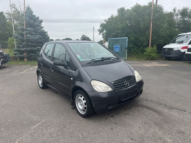 Mercedes-Benz A 160 A -Klasse A 160 - Voiture: photos 2 Mercedes-Benz A 160 A -Klasse A 160 - Voiture: photos 2