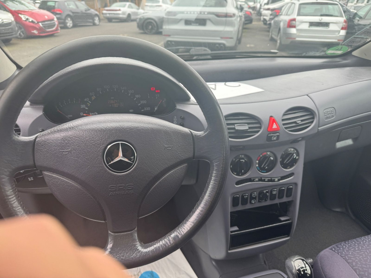 Voiture Mercedes-Benz A 160 A -Klasse A 160: photos 8