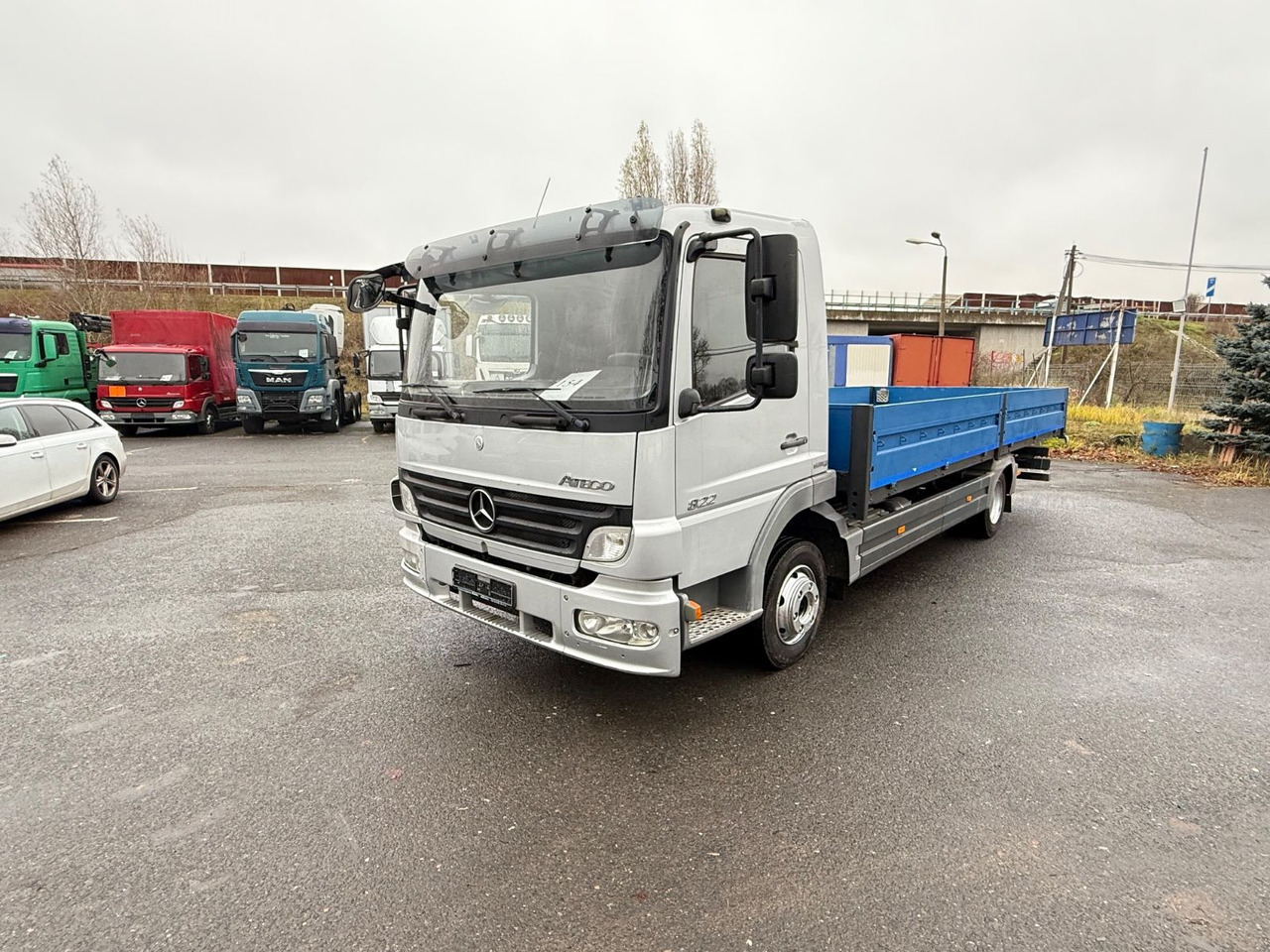 Mercedes-Benz Atego 822 L Klima, Tempomat - Camion plateau: photos 3 Mercedes-Benz Atego 822 L Klima, Tempomat - Camion plateau: photos 3