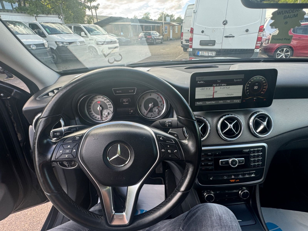 Berline Mercedes-Benz GLA 200 GLA -Klasse GLA 200 CDI / d: photos 10
