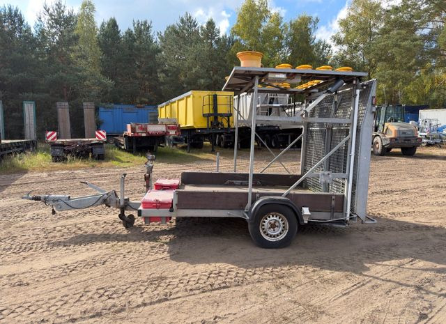 Nissan A31S/L-12-150 - Matériel de chantier, Remorque: photos 3 Nissan A31S/L-12-150 - Matériel de chantier, Remorque: photos 3