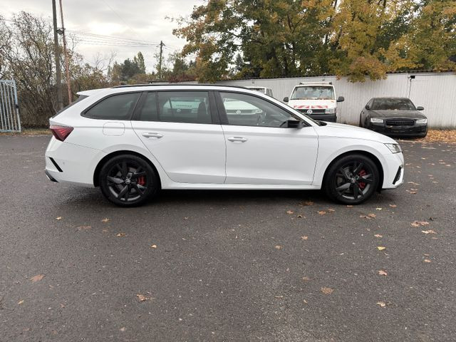 Skoda Octavia Combi RS First Edition - Voiture break: photos 5 Skoda Octavia Combi RS First Edition - Voiture break: photos 5