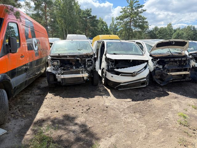 Toyota Proace L1 Kasten Meister ERSATZTEILENSPENDER - Fourgonnette: photos 2 Toyota Proace L1 Kasten Meister ERSATZTEILENSPENDER - Fourgonnette: photos 2