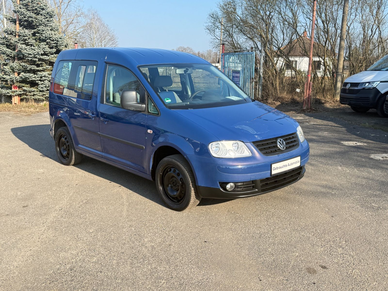 Volkswagen Caddy Life - Transport de personnes: photos 2 Volkswagen Caddy Life - Transport de personnes: photos 2