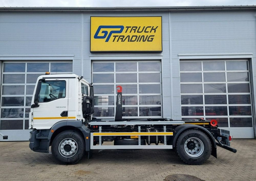 MAN TGM 18 250 - Benne à ordures ménagères: photos 1 MAN TGM 18 250 - Benne à ordures ménagères: photos 1