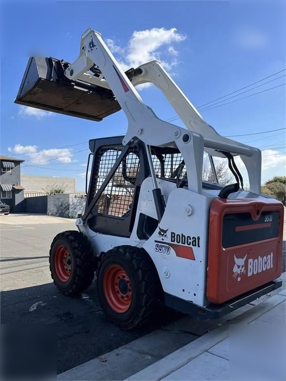 BOBCAT S590 - Mini chargeuse: photos 3 BOBCAT S590 - Mini chargeuse: photos 3