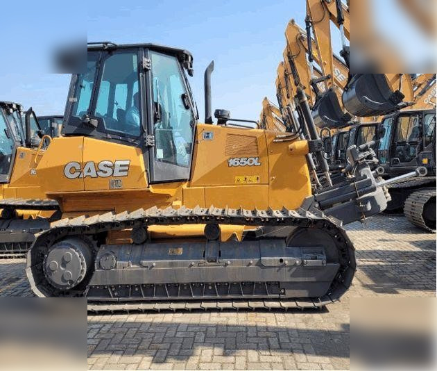 CASE 1650L - Bulldozer: photos 2 CASE 1650L - Bulldozer: photos 2