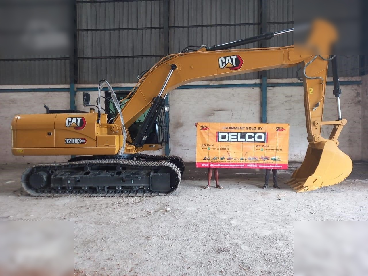CATERPILLAR 320D3GC - Pelle sur chenille: photos 2 CATERPILLAR 320D3GC - Pelle sur chenille: photos 2