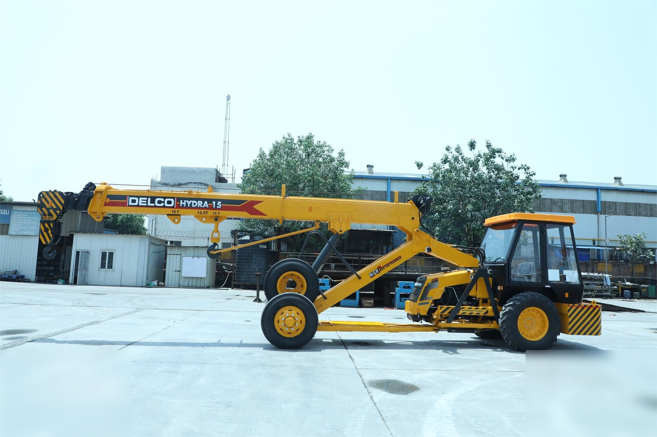 DELCO HYDRA 15 - Grue mobile: photos 3 DELCO HYDRA 15 - Grue mobile: photos 3