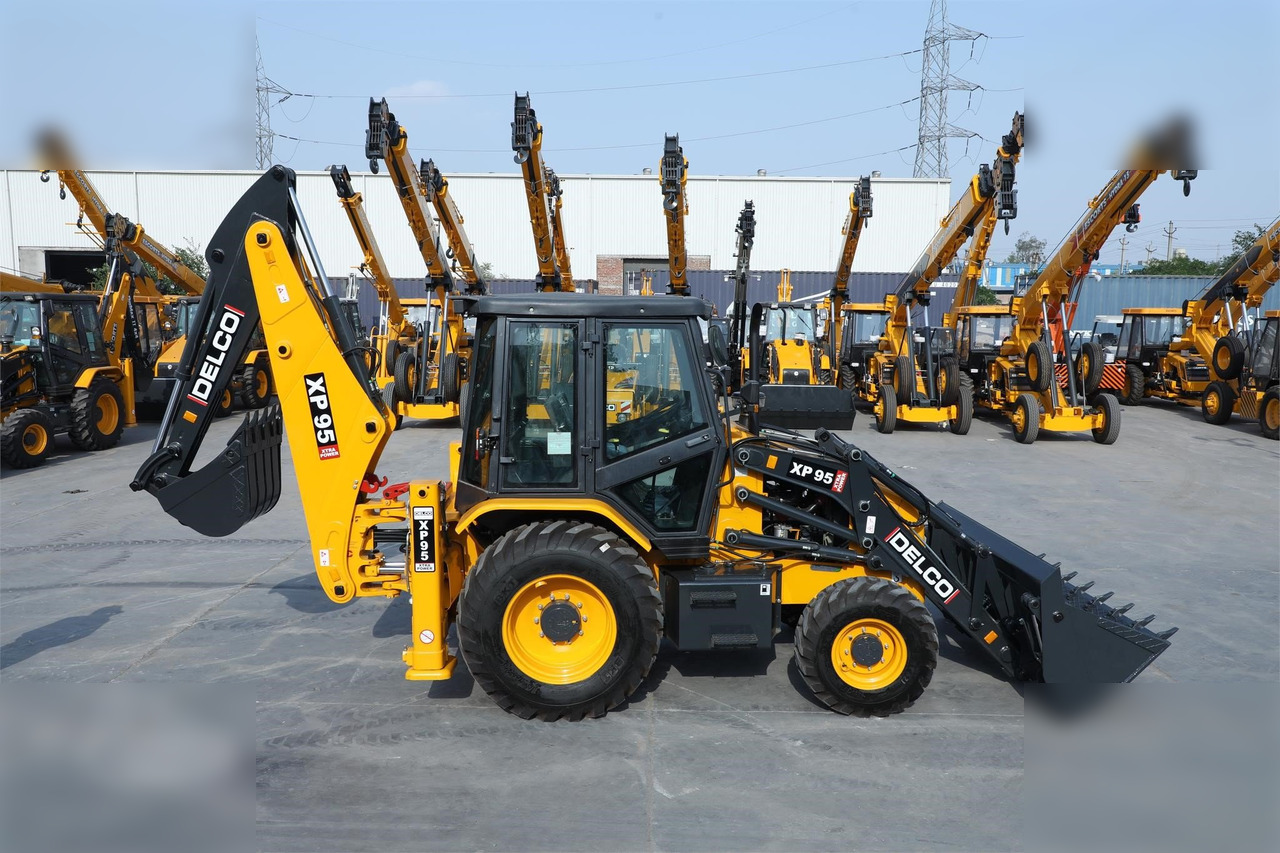 Tractopelle neuf DELCO XP95: photos 10 Tractopelle neuf DELCO XP95: photos 10