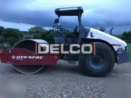DYNAPAC CA305 - Compacteur: photos 2 DYNAPAC CA305 - Compacteur: photos 2