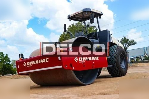 DYNAPAC CA305D - Compacteur: photos 1 DYNAPAC CA305D - Compacteur: photos 1