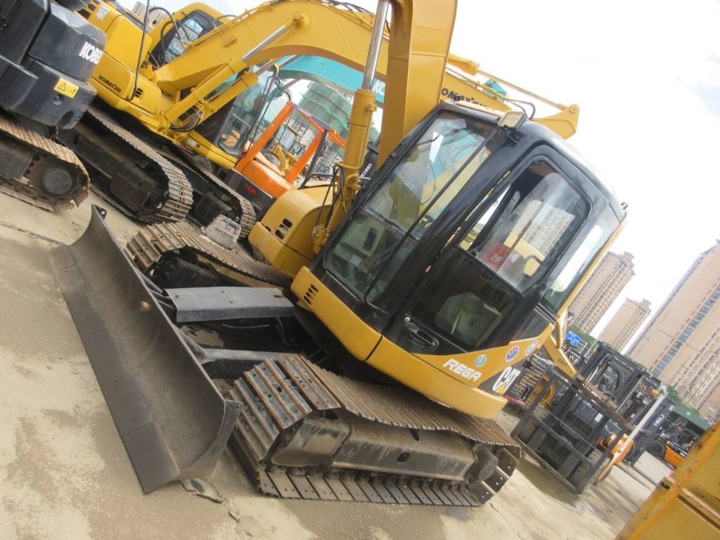 CAT 308CR - Pelle sur chenille: photos 1 CAT 308CR - Pelle sur chenille: photos 1