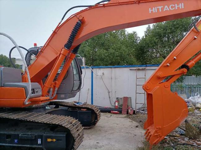 Hitachi zaxis 200 - Pelle sur chenille: photos 3 Hitachi zaxis 200 - Pelle sur chenille: photos 3