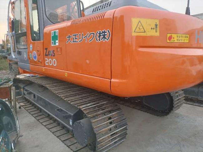 Hitachi zaxis 200 - Pelle sur chenille: photos 4 Hitachi zaxis 200 - Pelle sur chenille: photos 4