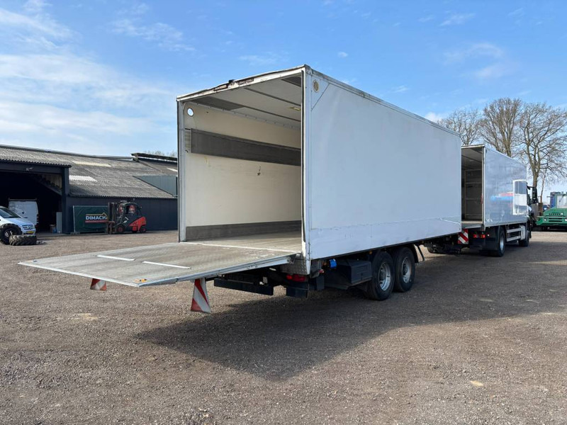 Mercedes-Benz Antos 1833 4x2ladebordwand + anhanger koffer Euro6 - Camion fourgon: photos 2 Mercedes-Benz Antos 1833 4x2ladebordwand + anhanger koffer Euro6 - Camion fourgon: photos 2